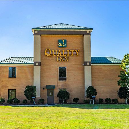 Quality Inn Whiteville North Екстериор снимка